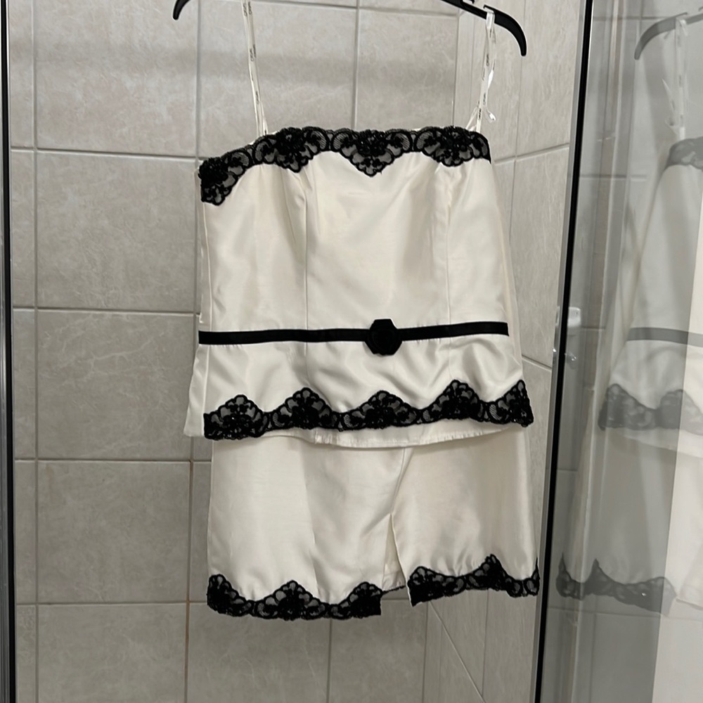 Beautiful Cachet 2 piece dress
